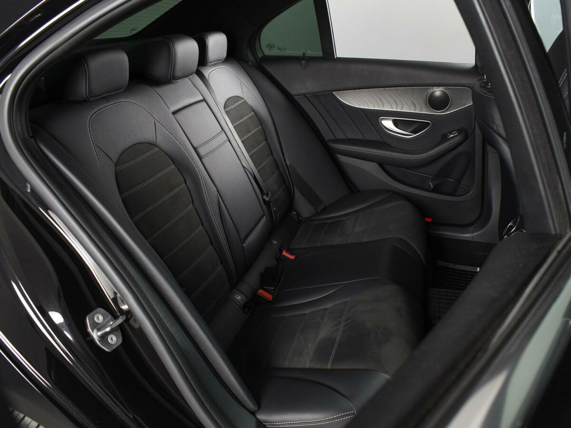 Mercedes benz C-Класс