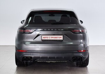 Porsche Cayenne Вид 5