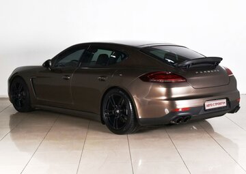 Porsche Panamera Вид 3