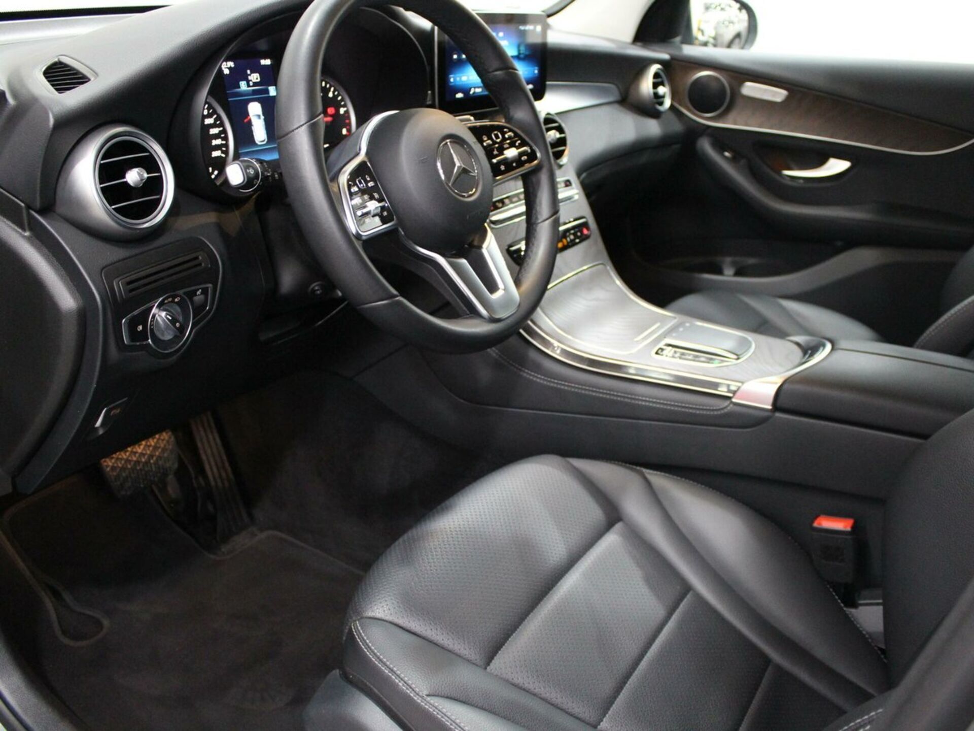 Mercedes benz GLC AMG