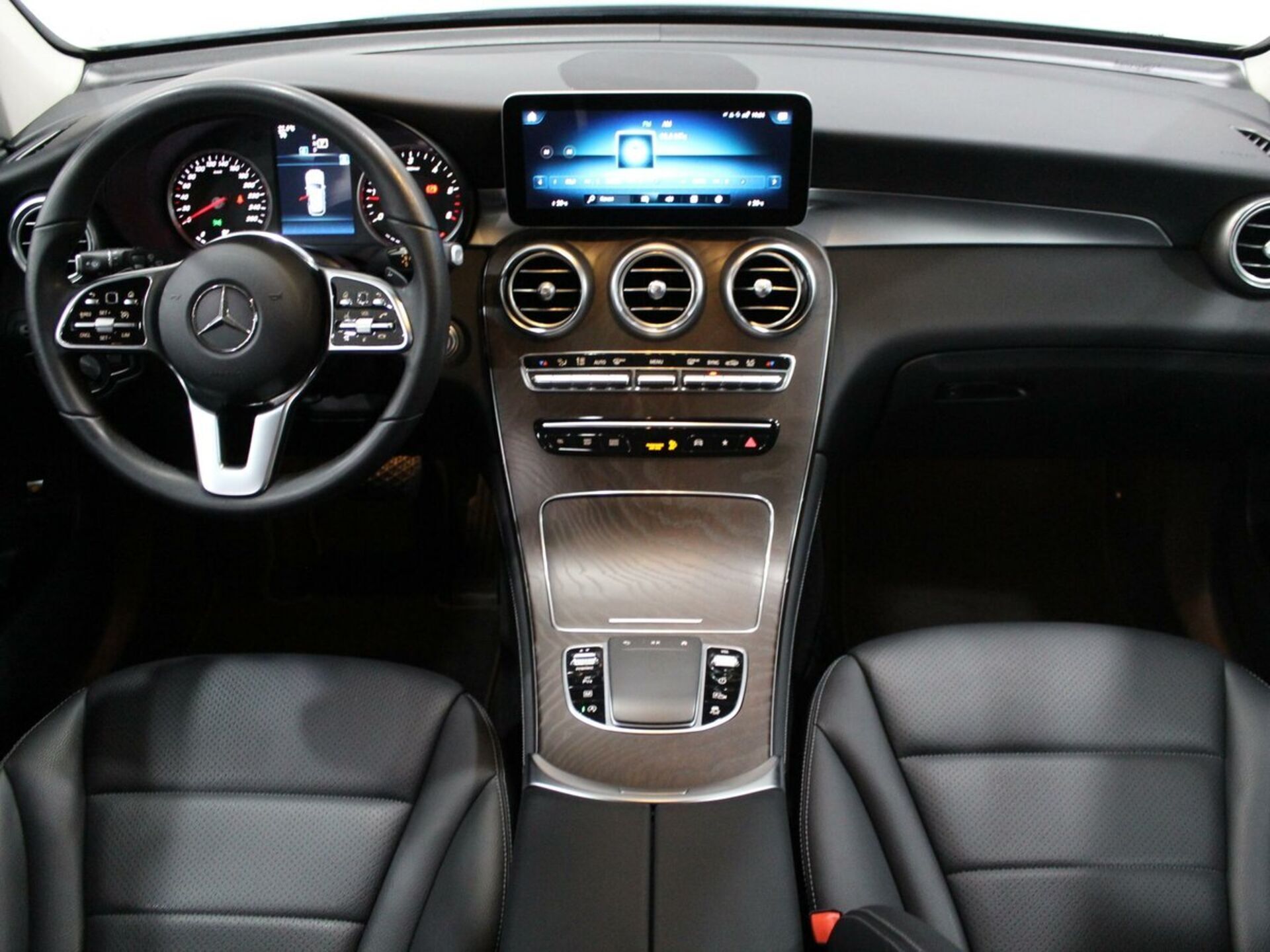 Mercedes benz GLC AMG