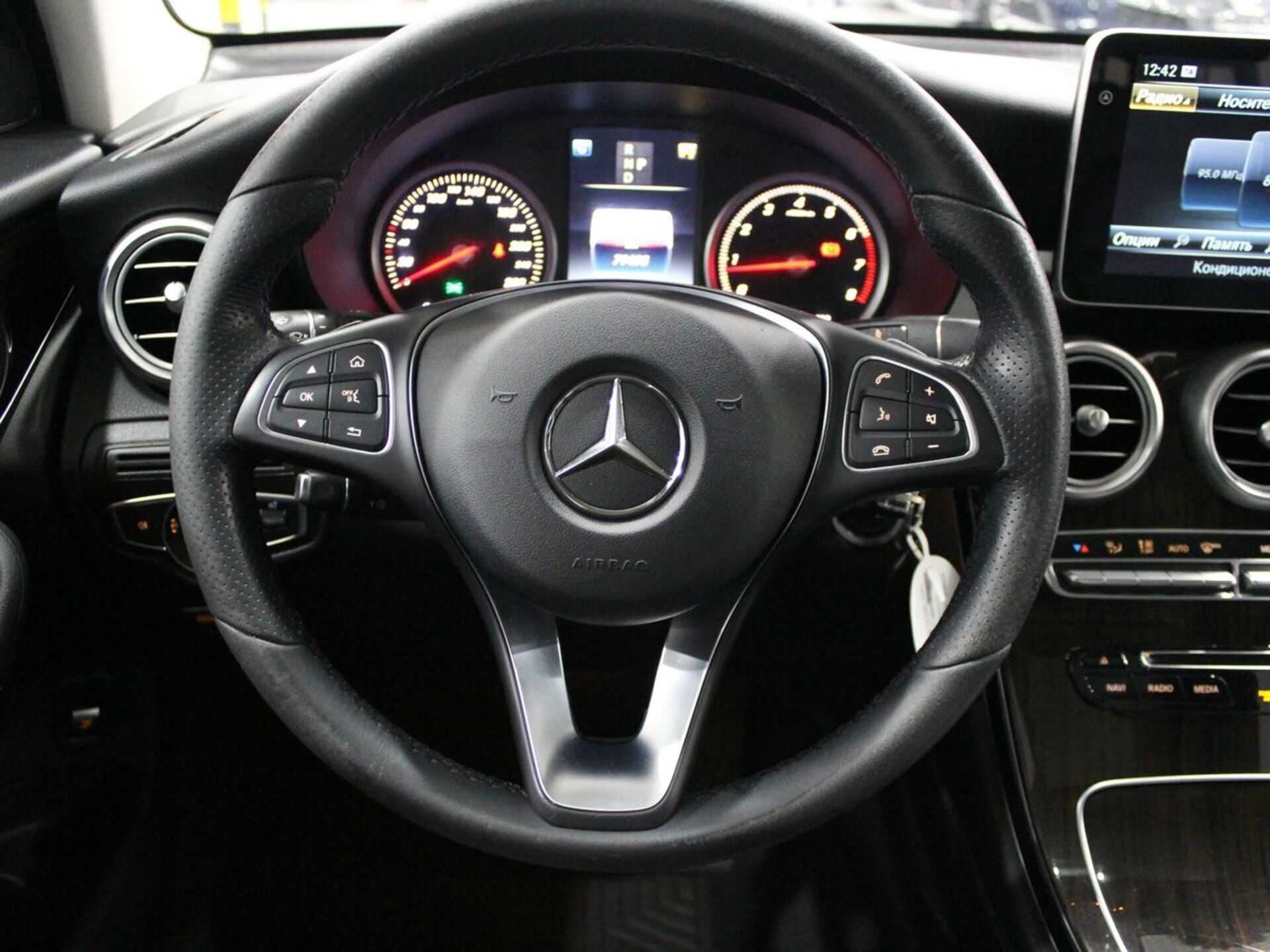 Mercedes benz GLC AMG