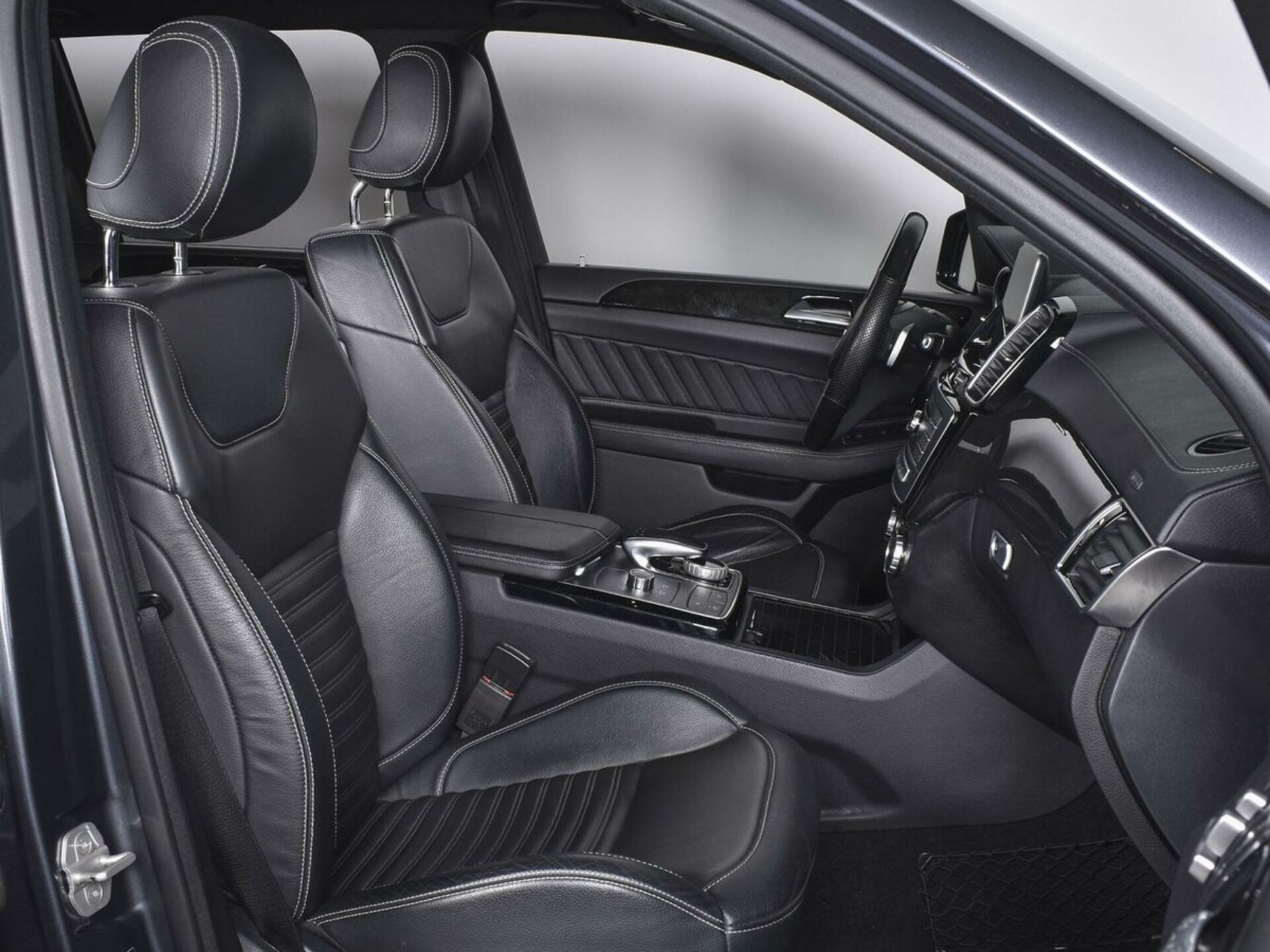 Mercedes benz GLC AMG