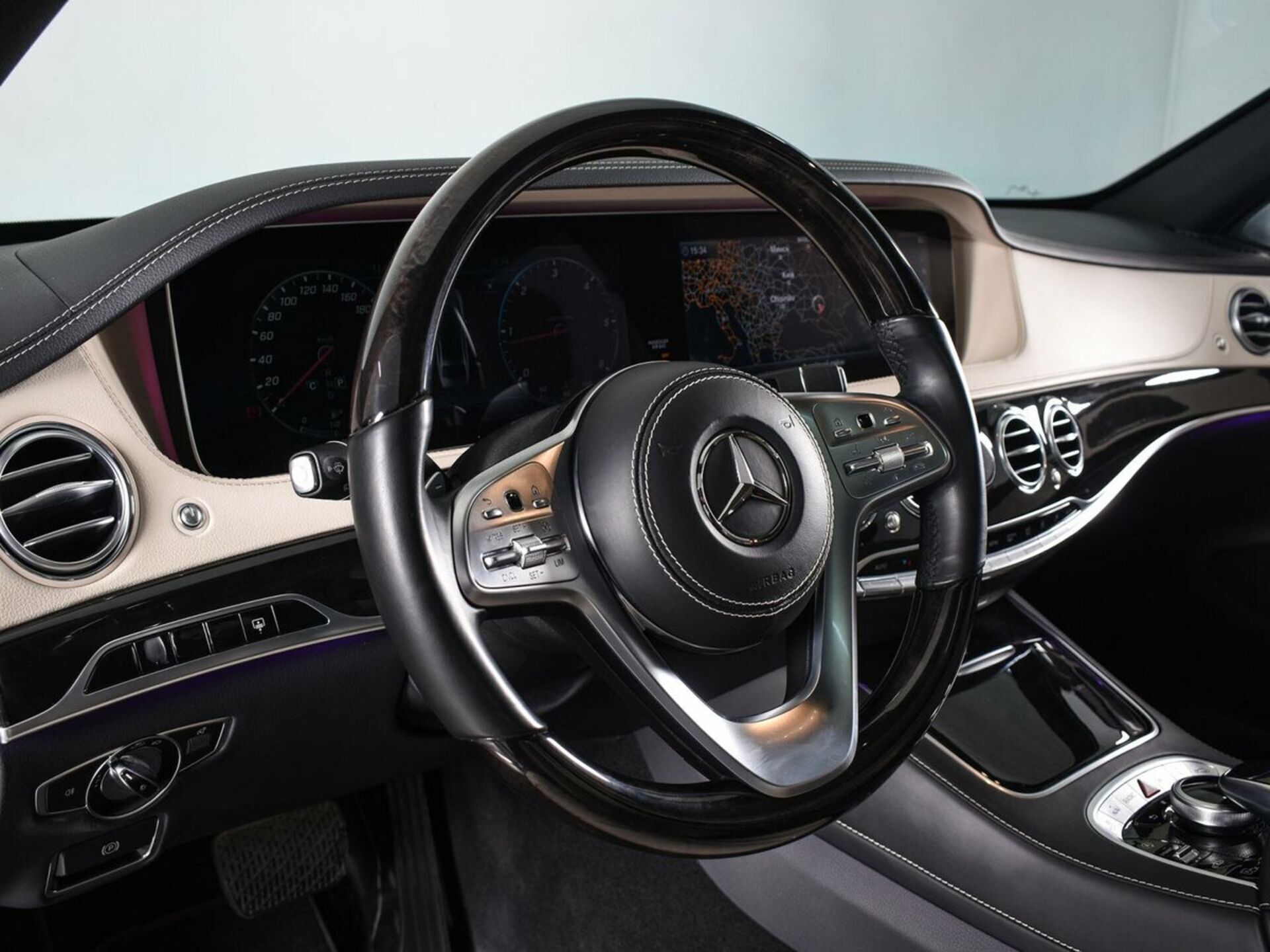 Mercedes benz S-Класс