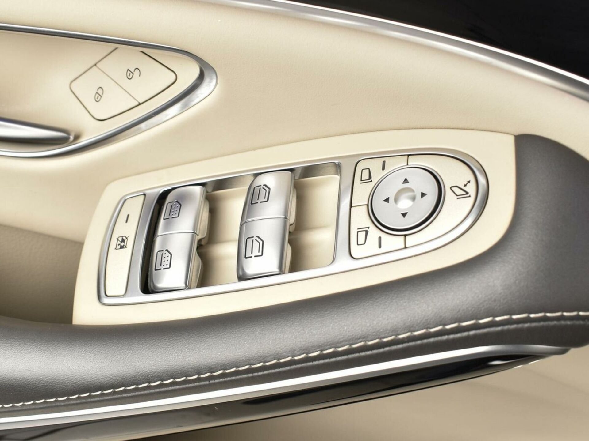 Mercedes benz S-Класс