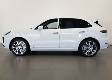 Porsche Cayenne Вид 4