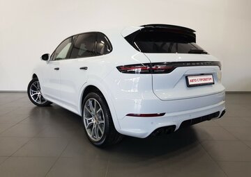 Porsche Cayenne Вид 5