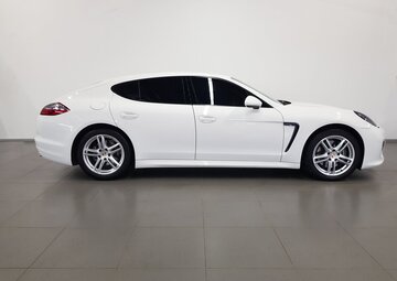 Porsche Panamera Вид 3