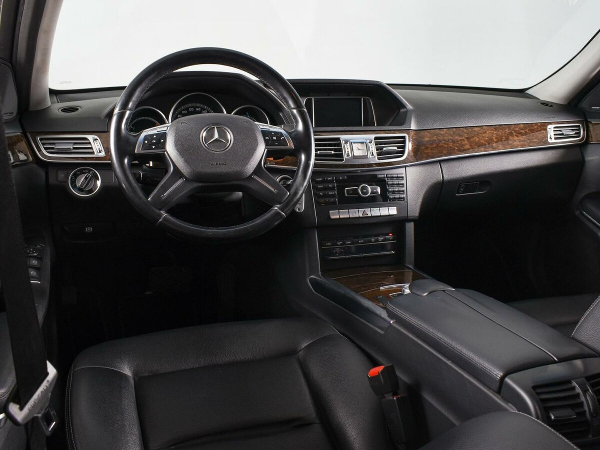 Mercedes benz E-Класс