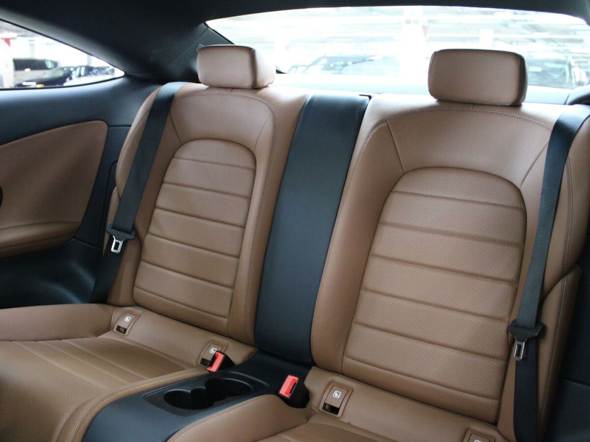 Mercedes benz C-Класс