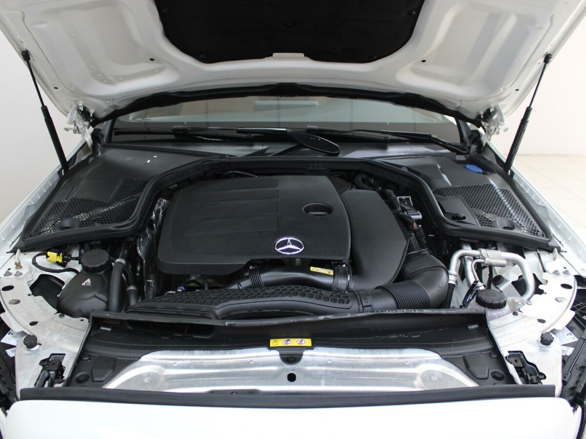 Mercedes benz C-Класс