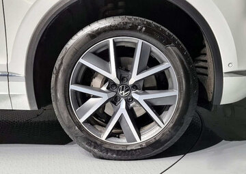 Volkswagen Touareg Вид 5