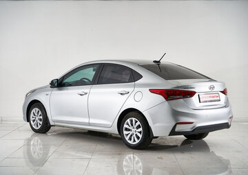 Hyundai Solaris Вид 4