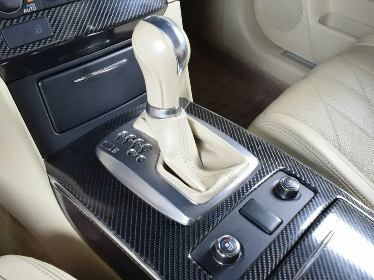 Infiniti QX70