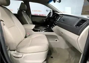 Kia Carnival Вид 5
