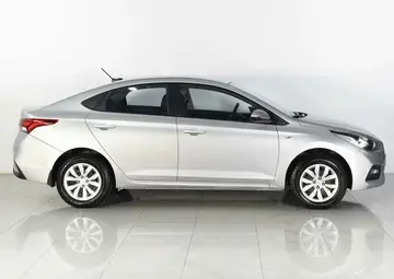 Hyundai Solaris Вид 4