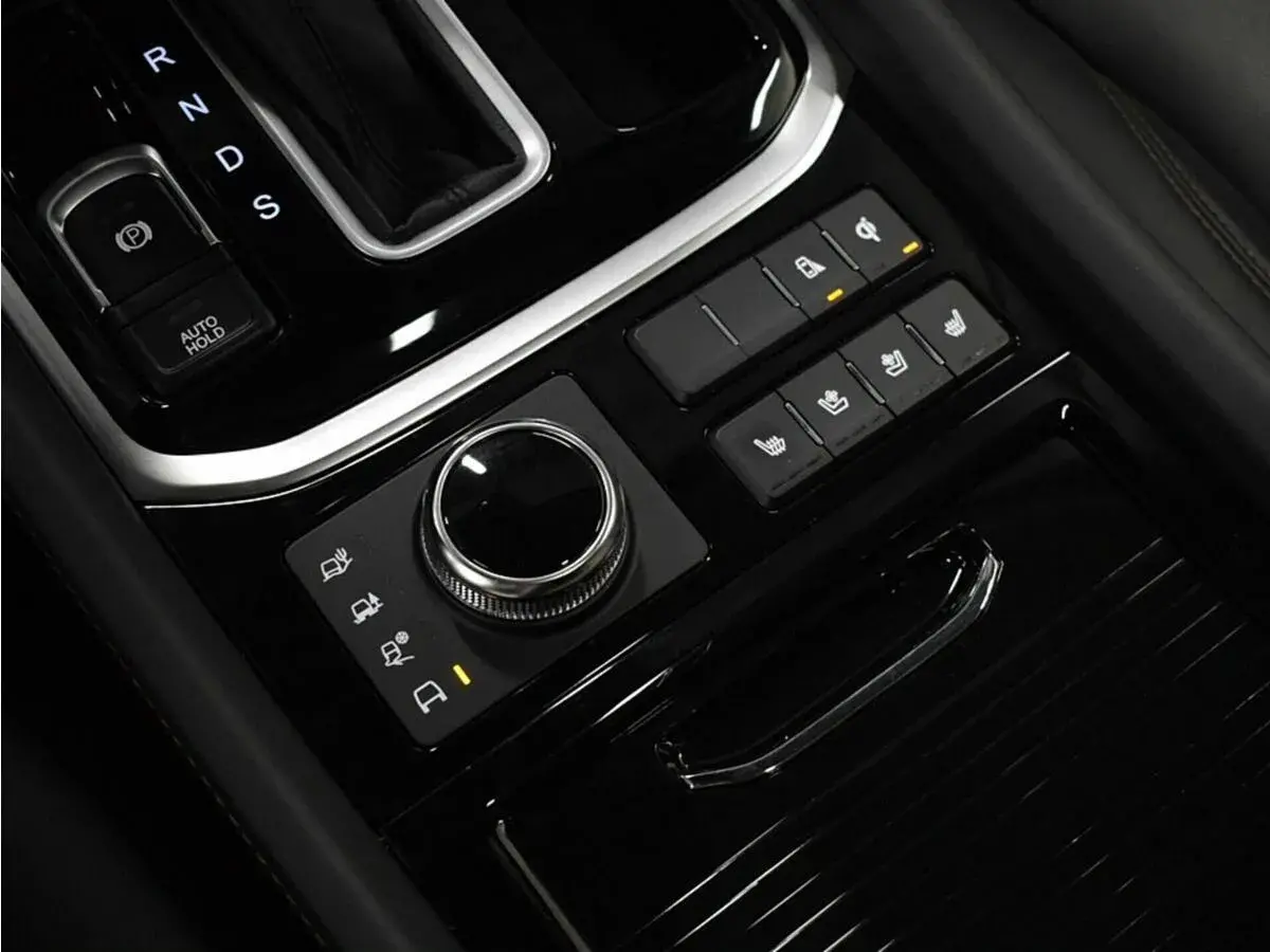 GAC GN8