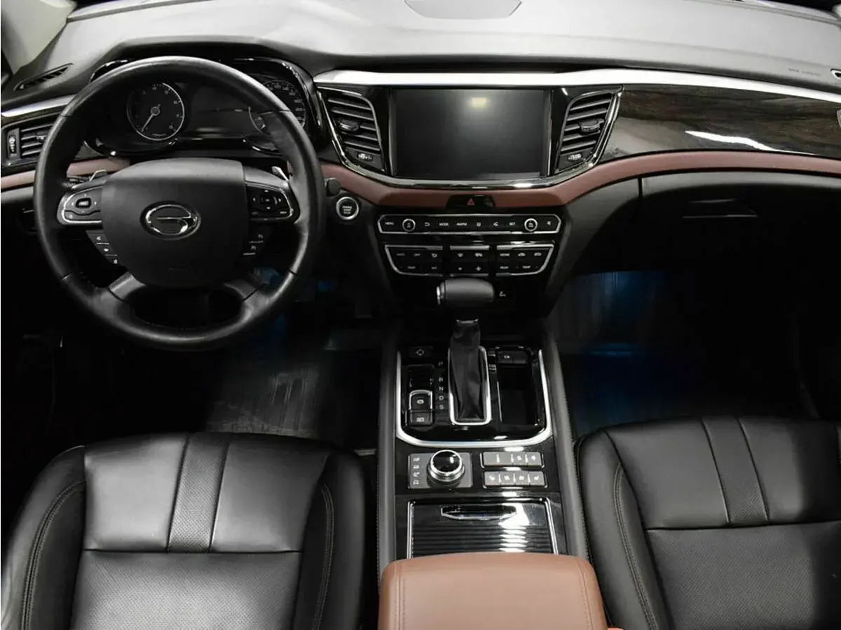 GAC GN8