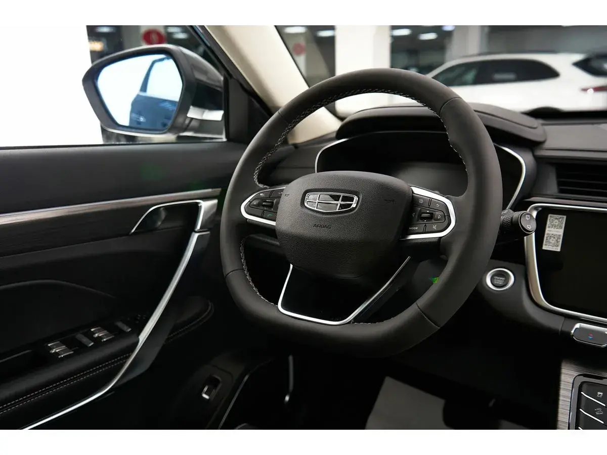 Geely Atlas Pro
