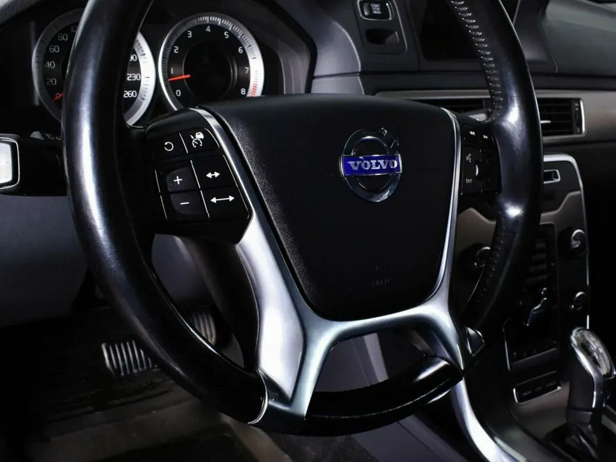 Volvo S80