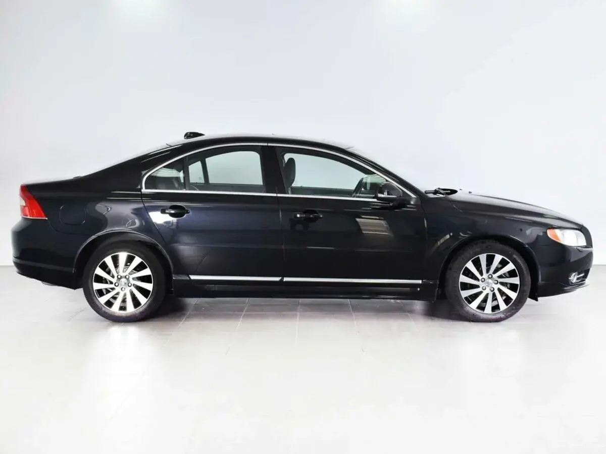 Volvo S80