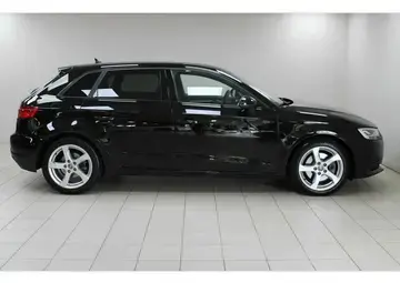 Audi A3 Вид 4