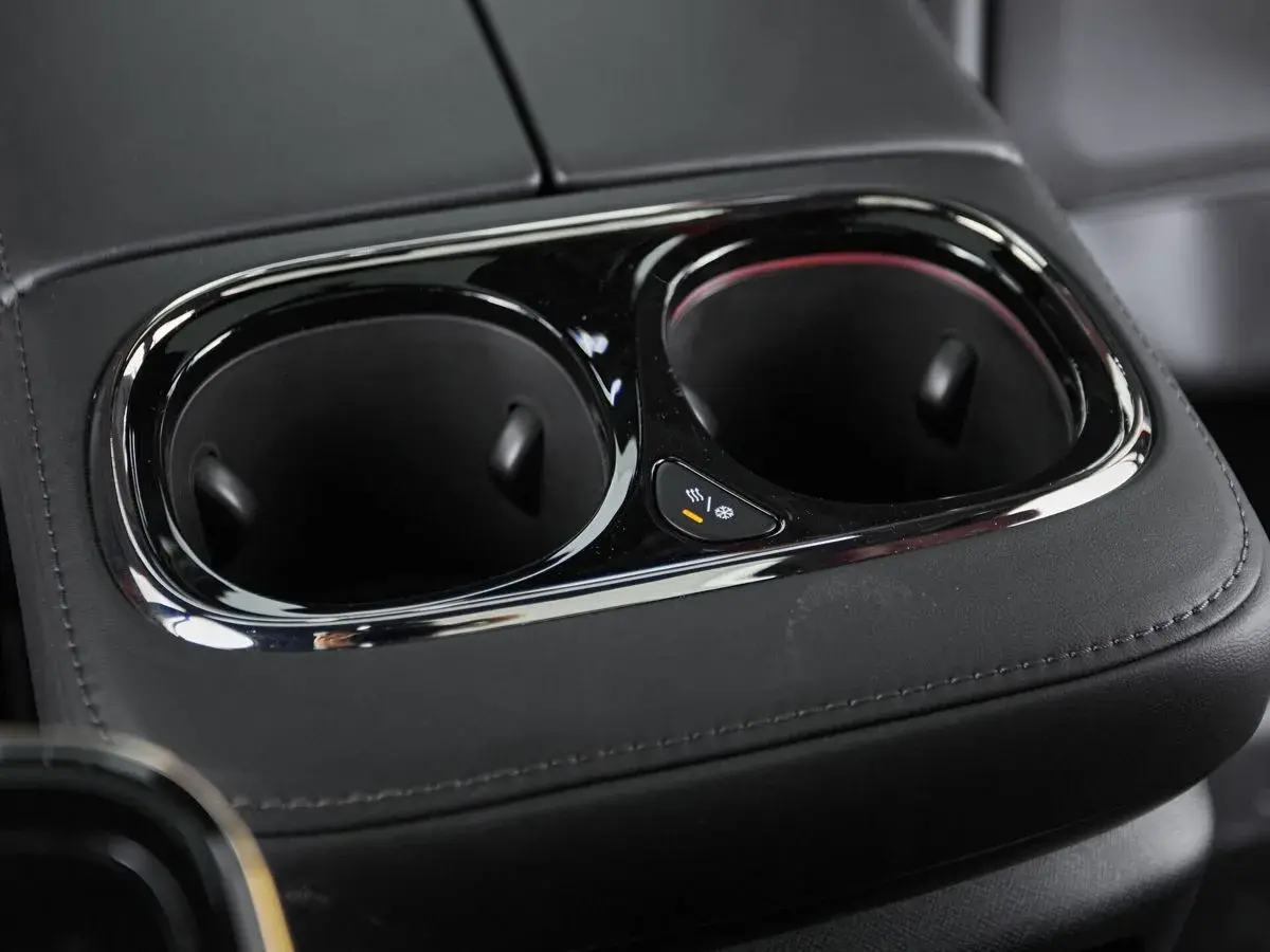 GAC M8