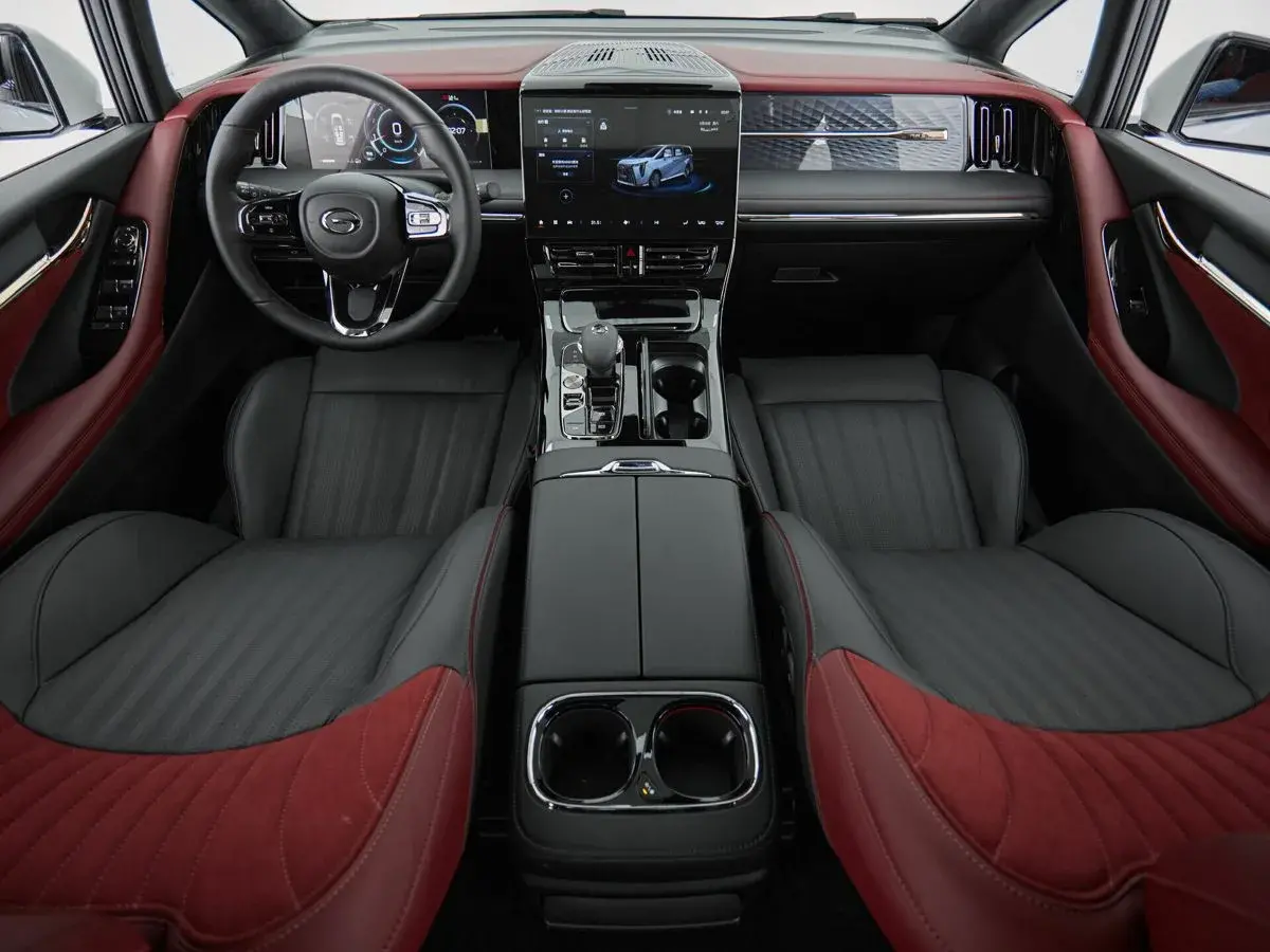 GAC M8