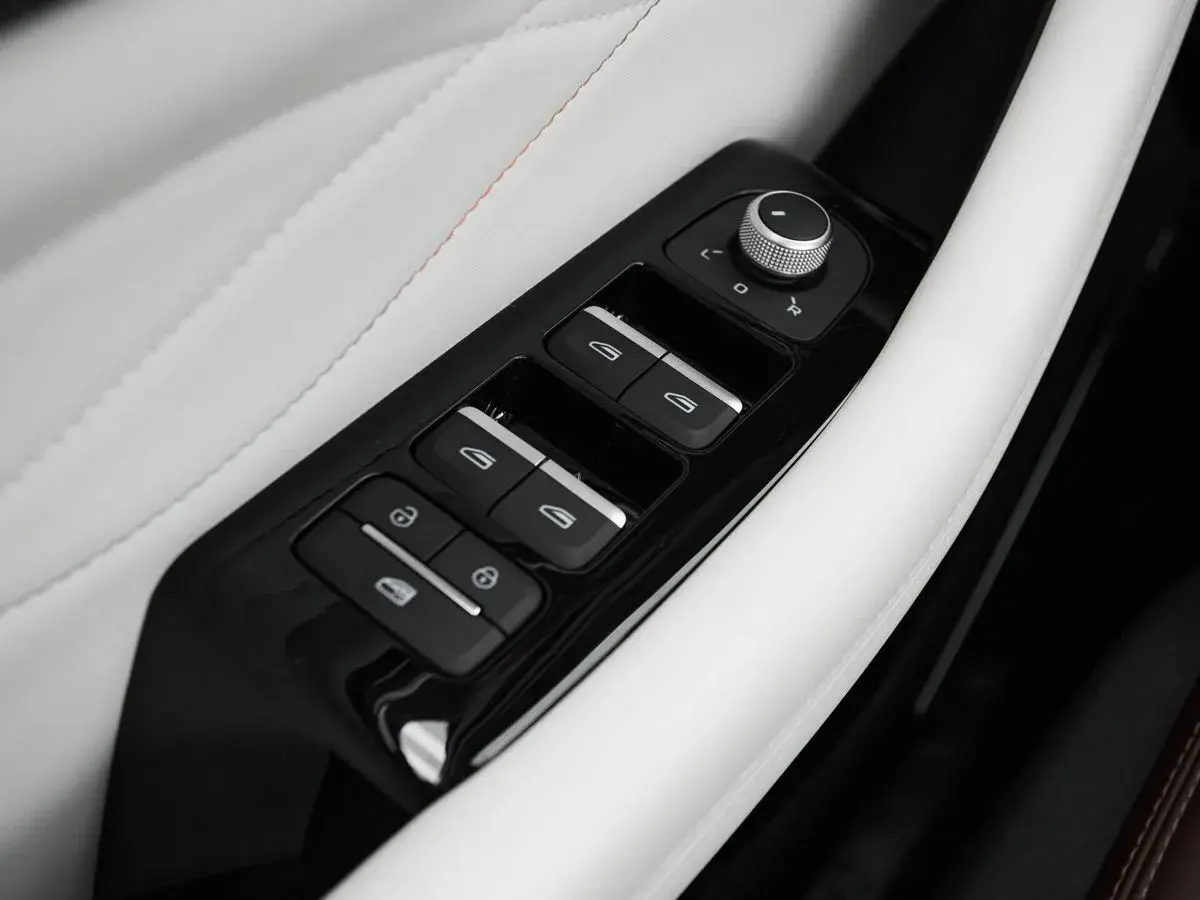 Geely Monjaro