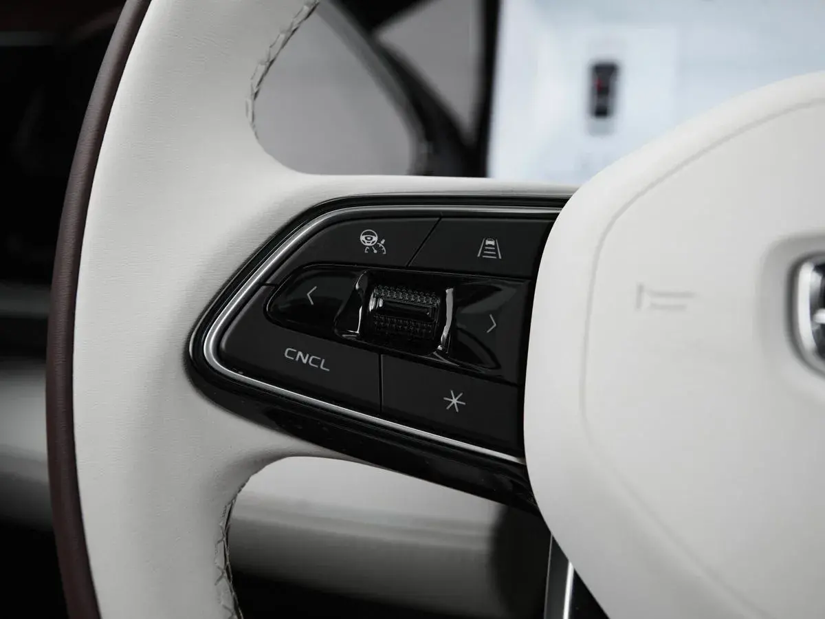 Geely Monjaro