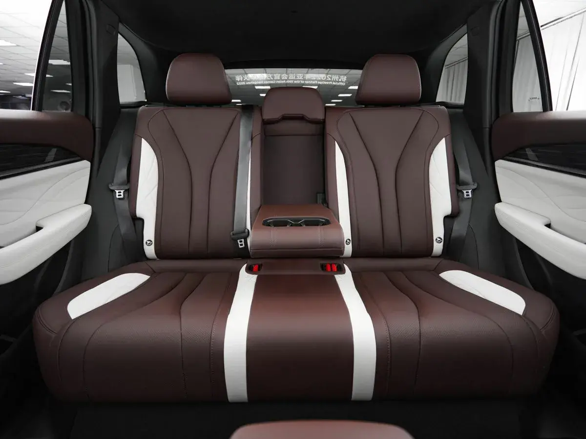 Geely Monjaro