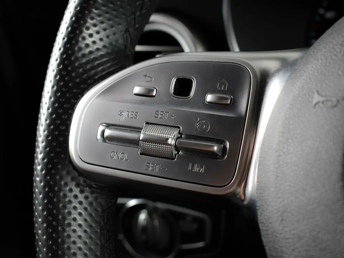 Mercedes benz C-Класс