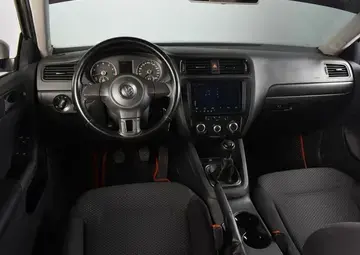 Volkswagen Jetta Вид 5