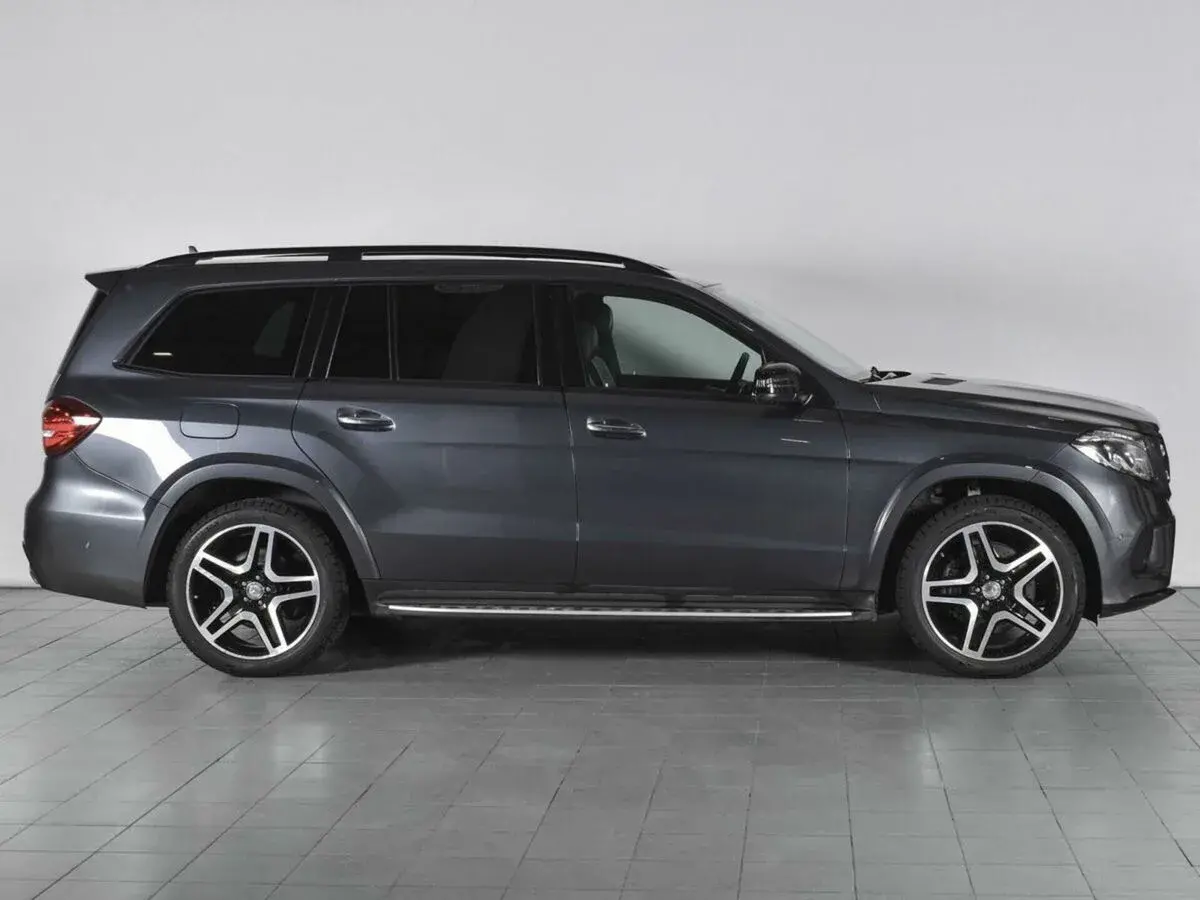 Mercedes benz GLC AMG