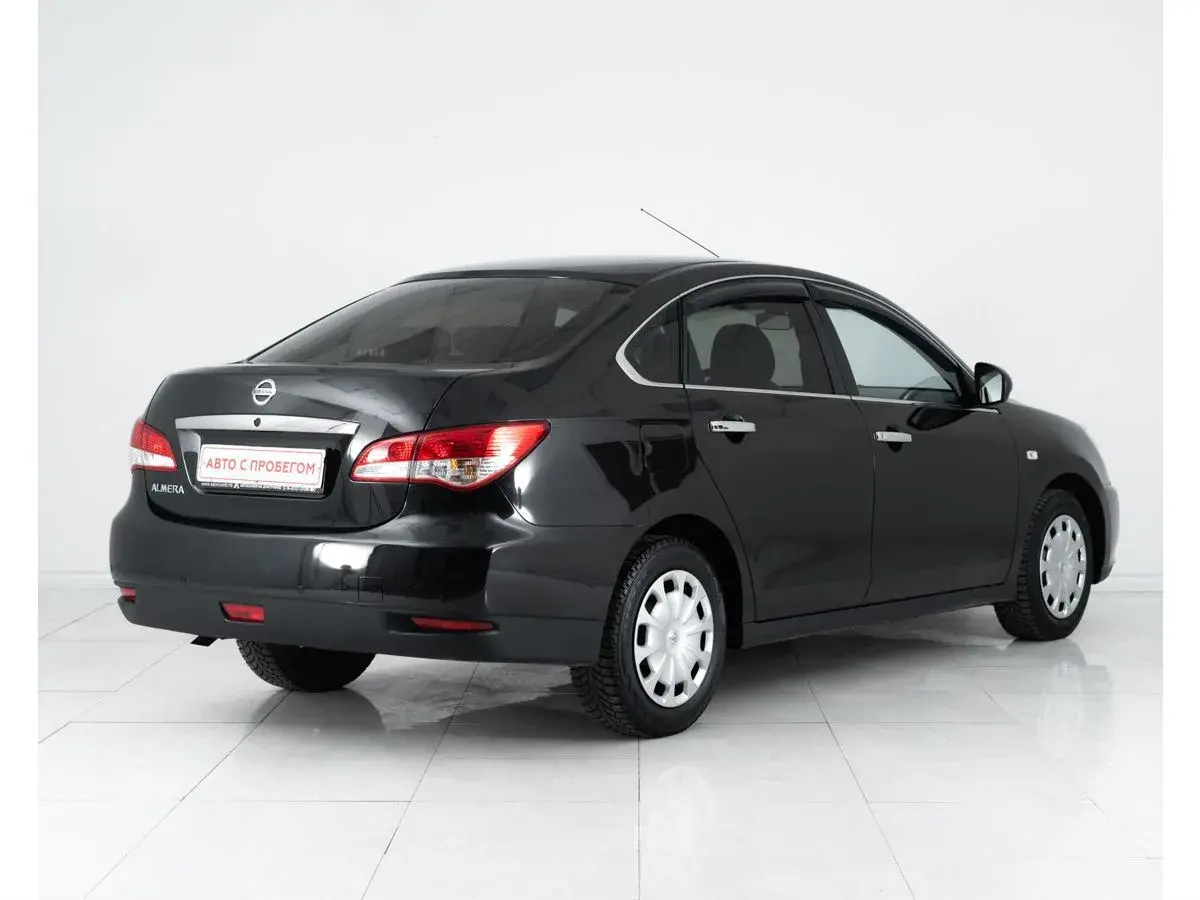 Nissan Almera