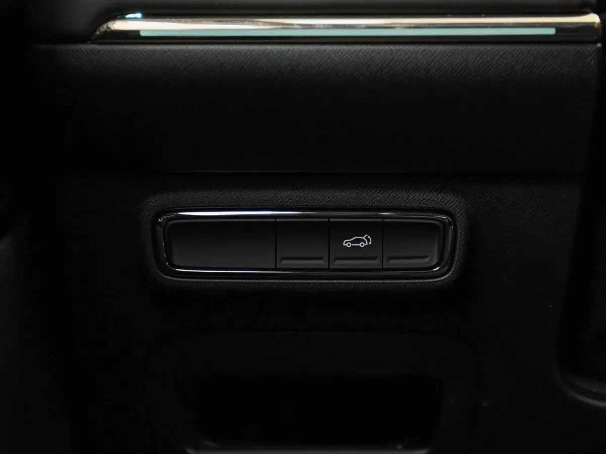 GAC M8