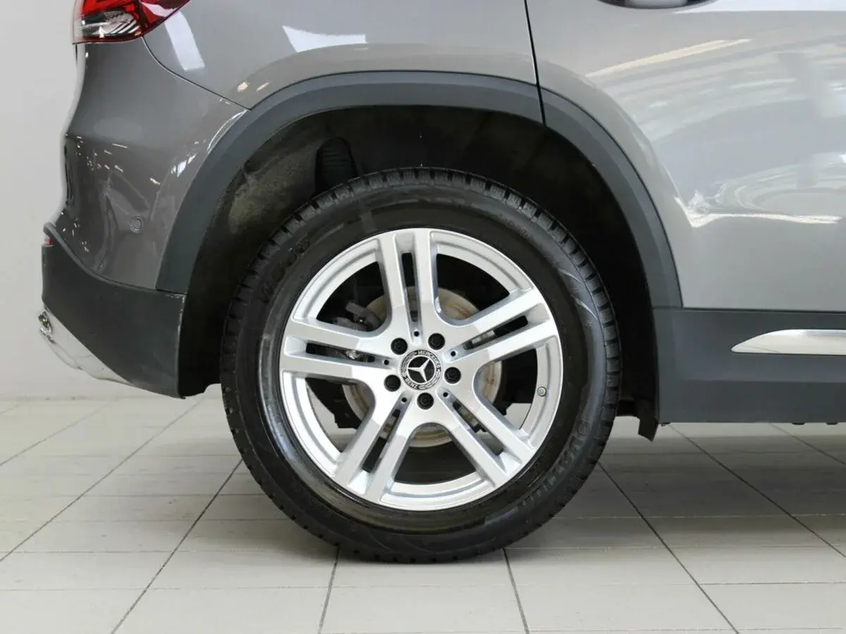 Mercedes benz GLA