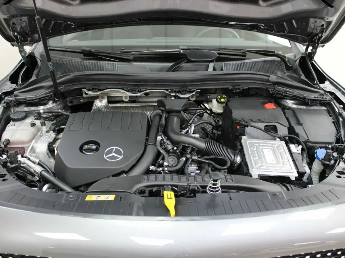 Mercedes benz GLA