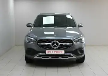 Mercedes benz GLA Вид 2