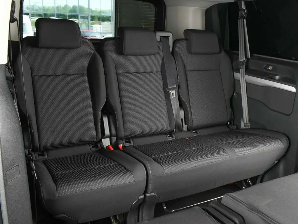 Peugeot Traveller