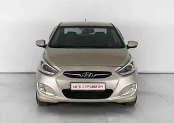 Hyundai Solaris Вид 2