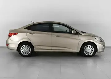 Hyundai Solaris Вид 4