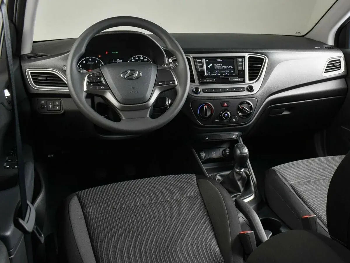 Hyundai Solaris