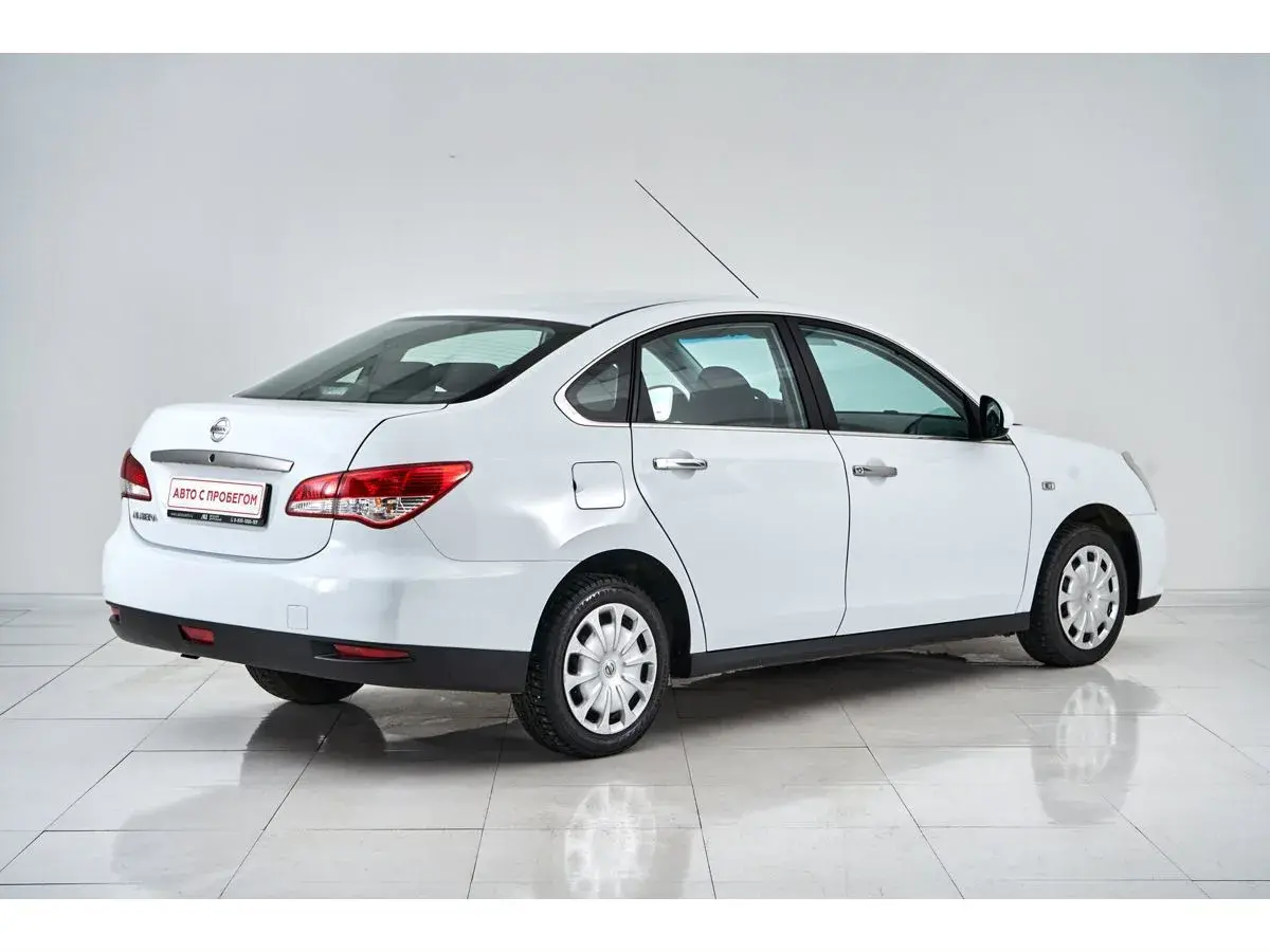 Nissan Almera