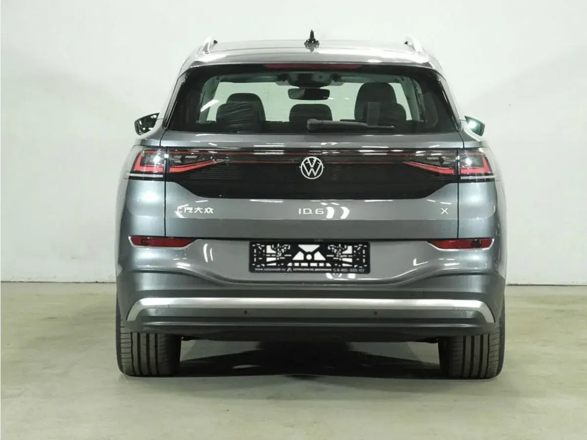Volkswagen ID.6