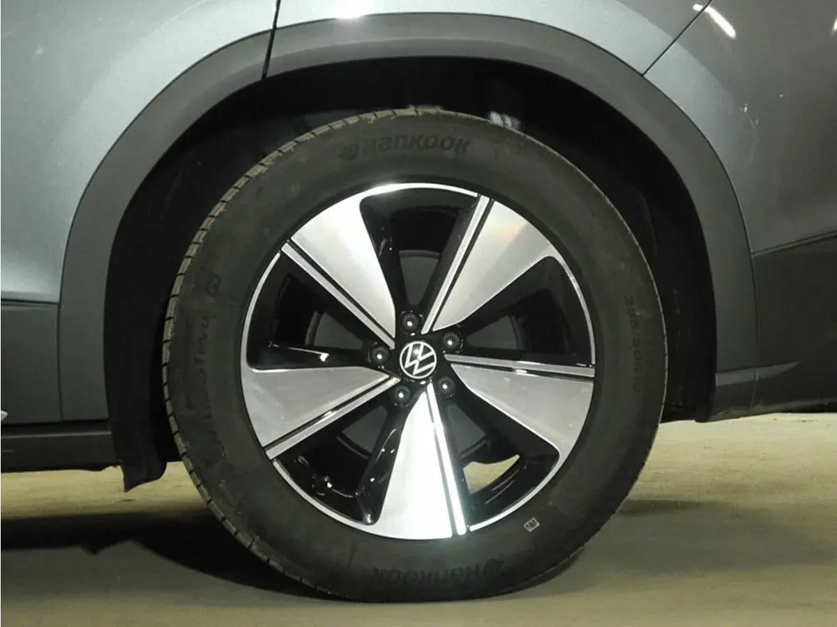 Volkswagen ID.6