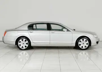 Bentley Continental Flying Spur Вид 4