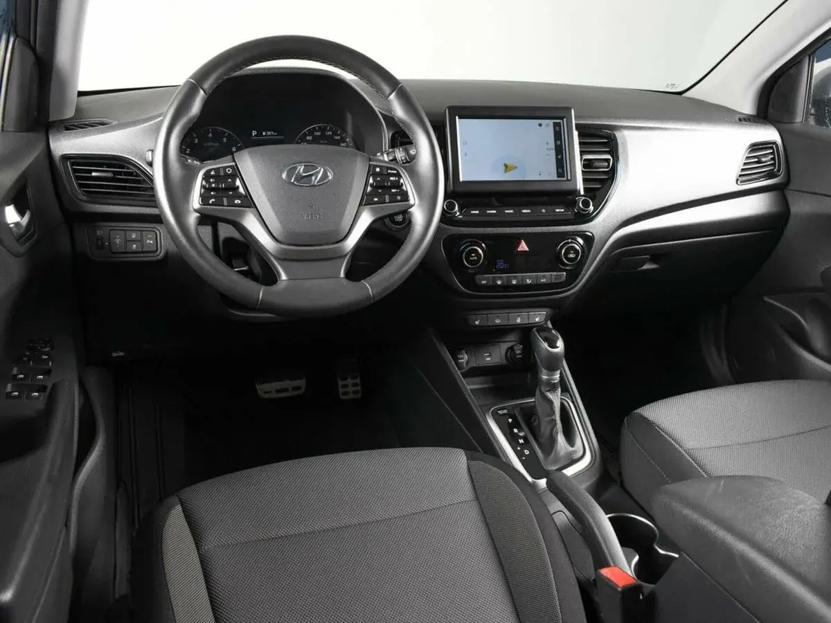 Hyundai Solaris