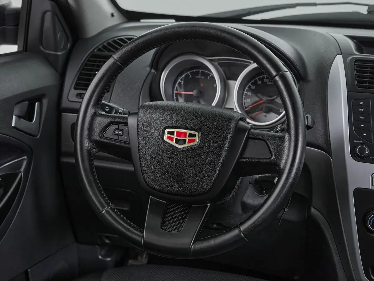 Geely Emgrand X7