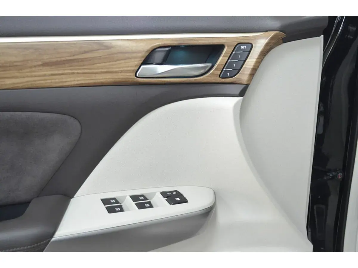 GAC GS8